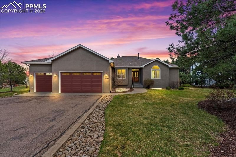 19885 Riverglen Ln, Monument, CO 80132