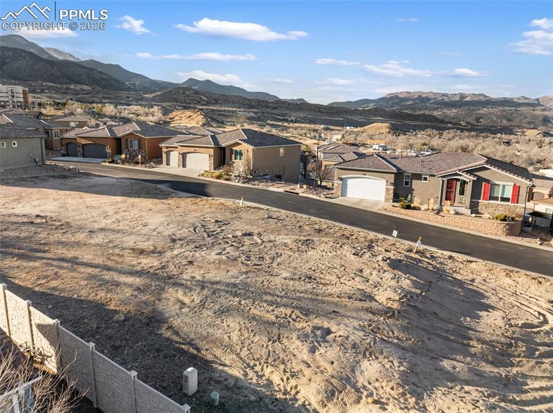 1989 Lone Willow Vw, Colorado Springs, CO 80904