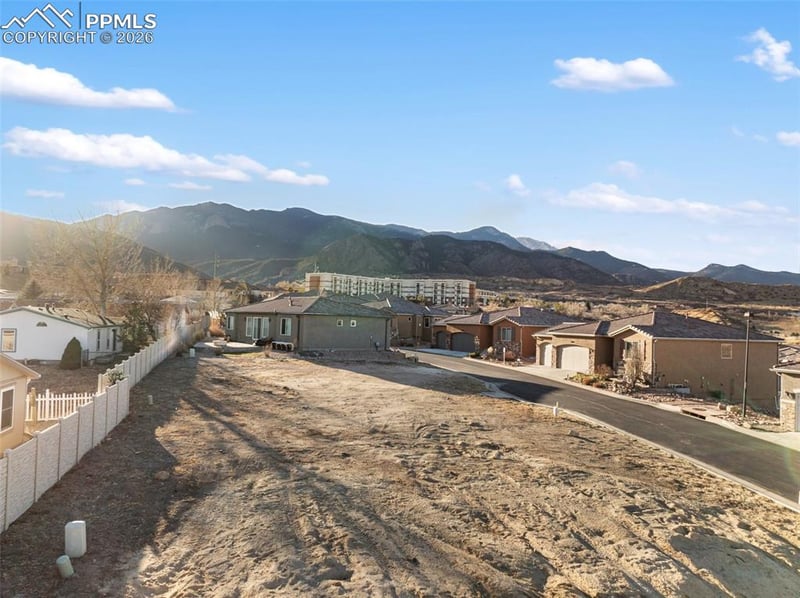 1989 Lone Willow Vw, Colorado Springs, CO 80904