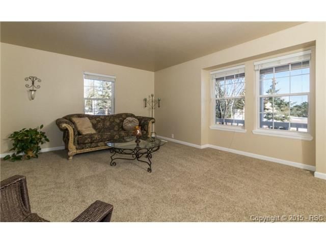 19896 Lark Ln, Monument, CO 80132