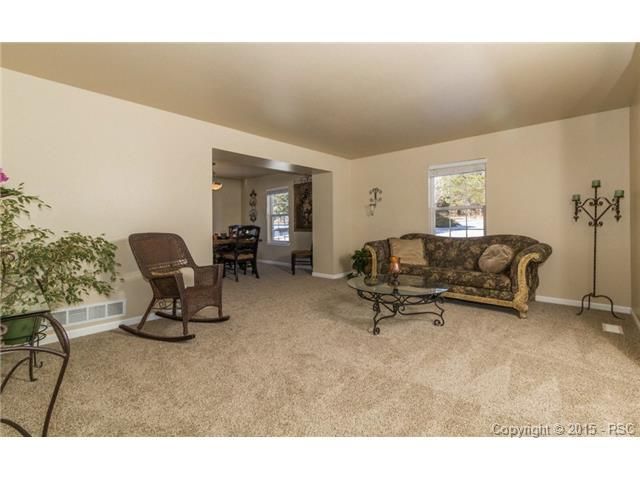 19896 Lark Ln, Monument, CO 80132