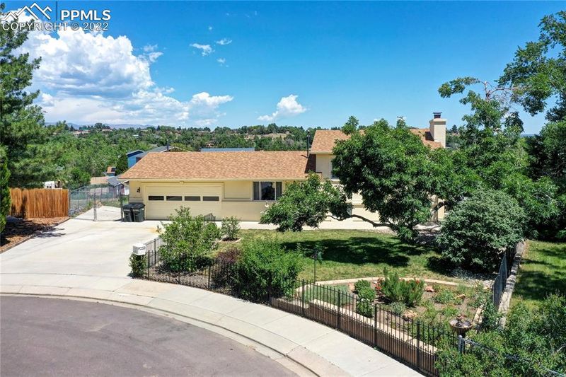1990 S Hampton Dr, Colorado Springs, CO 80906