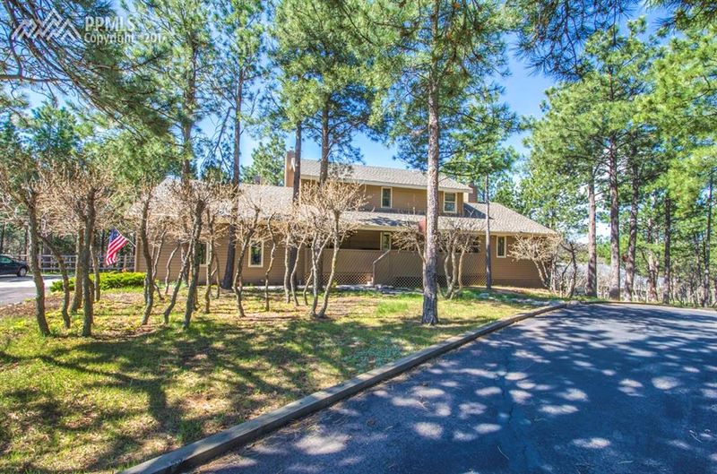 19930 Indian Summer Ln, Monument, CO 80132