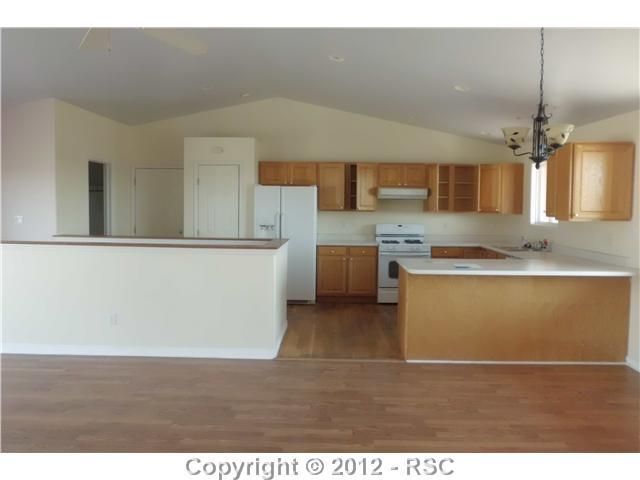 19932 Thunder Rd, Colorado Springs, CO 80908
