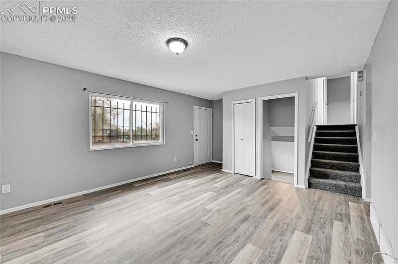 1998 Ventura Dr, Colorado Springs, CO 80910