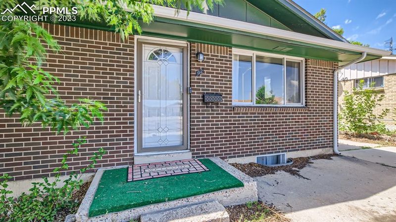 2 N Chelton Rd, Colorado Springs, CO 80909