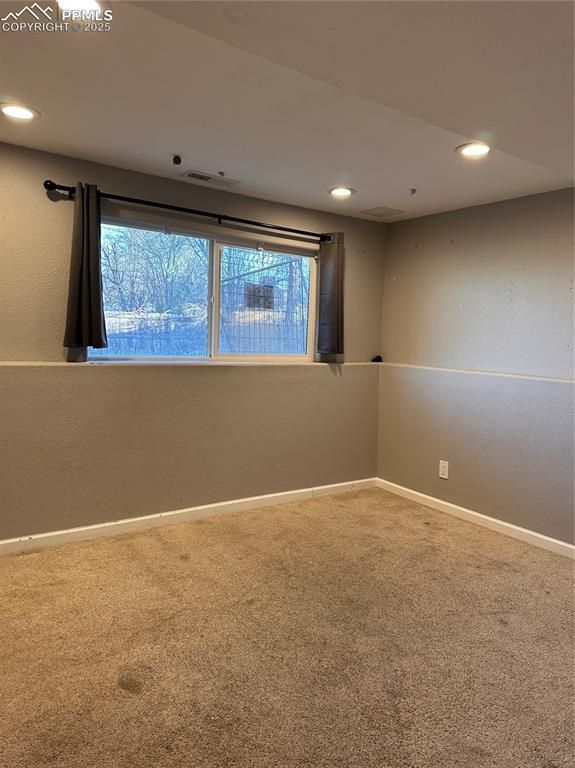 2 White Pl, Pueblo, CO 81001