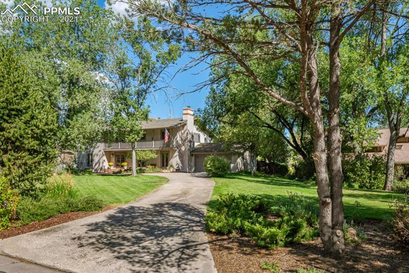 20 Berthe Cir, Colorado Springs, CO 80906