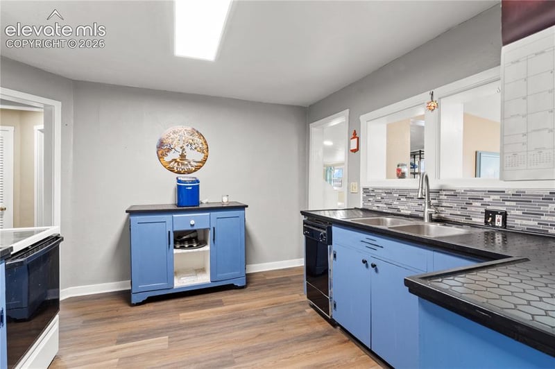 20 Larkspur St, Palmer Lake, CO 80133