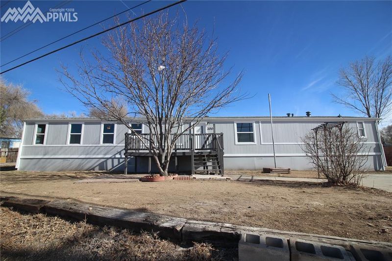 200 Comanche Village Dr, Fountain, CO 80817