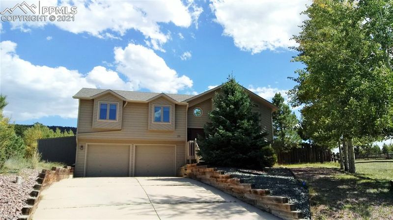 200 Emerson Ct, Woodland Park, CO 80863