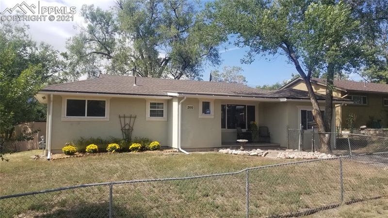 200 Sumac Dr, Colorado Springs, CO 80911