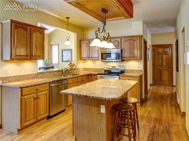 20005 Laredo Ln, Monument, CO 80132