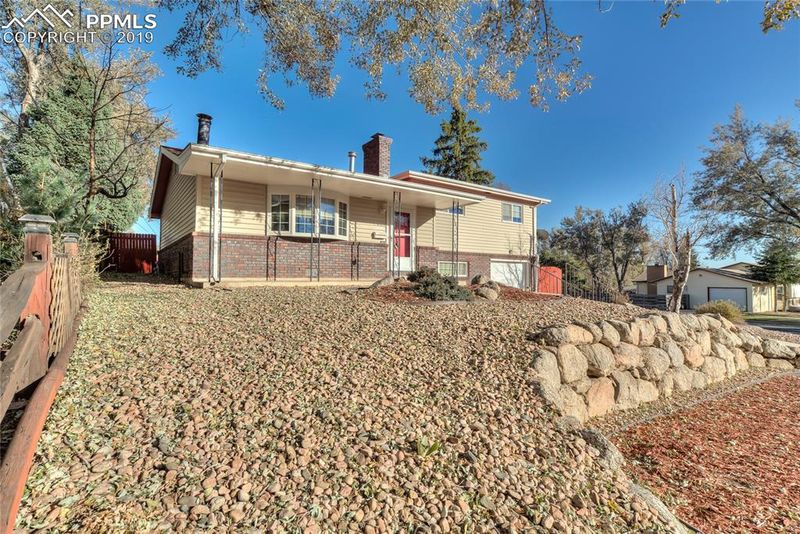 2001 Snyder Ave, Colorado Springs, CO 80909