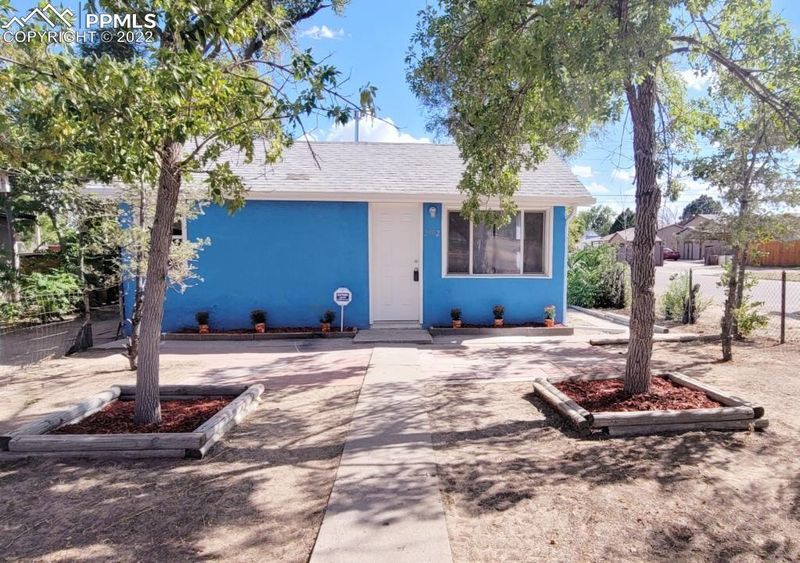 2002 E 14th St, Pueblo, CO 81001