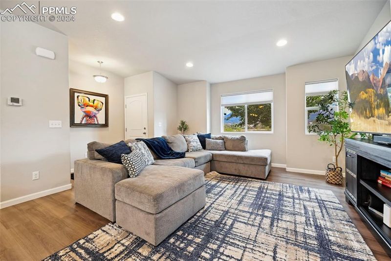 2002 Birmingham Loop, Colorado Springs, CO 80910