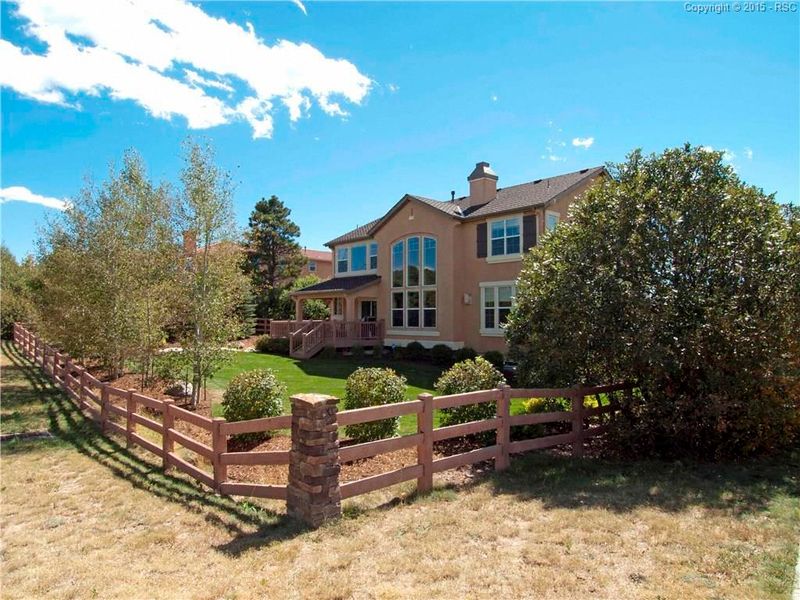 2002 Diamond Creek Dr, Colorado Springs, CO 80921