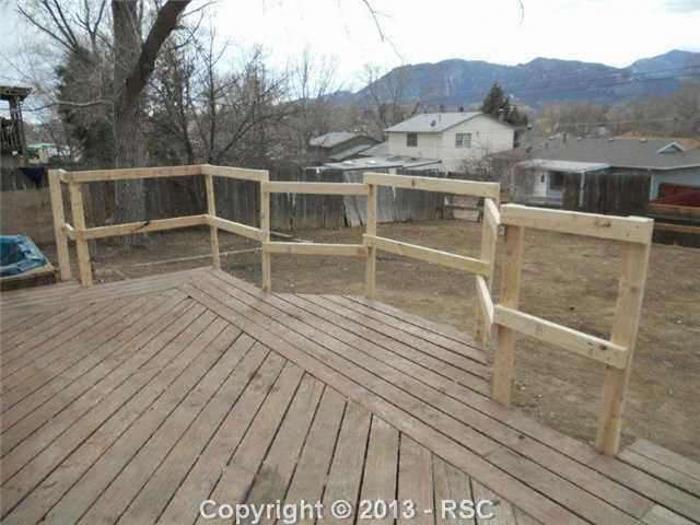 2002 Montezuma Dr, Colorado Springs, CO 80910