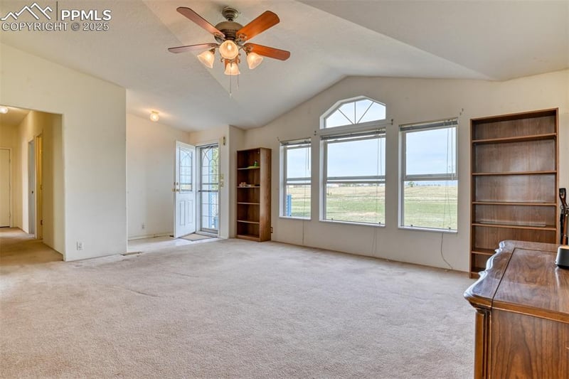 20040 Drennan Rd, Colorado Springs, CO 80928