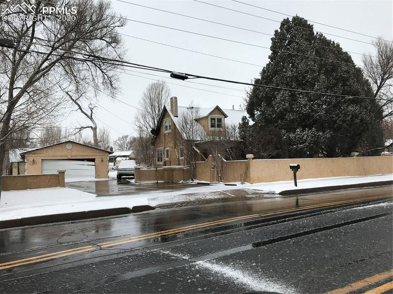 2005 Fountain Mesa Rd, Fountain, CO 80817