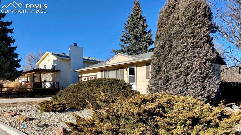 2008 King Ct, Colorado Springs, CO 80904