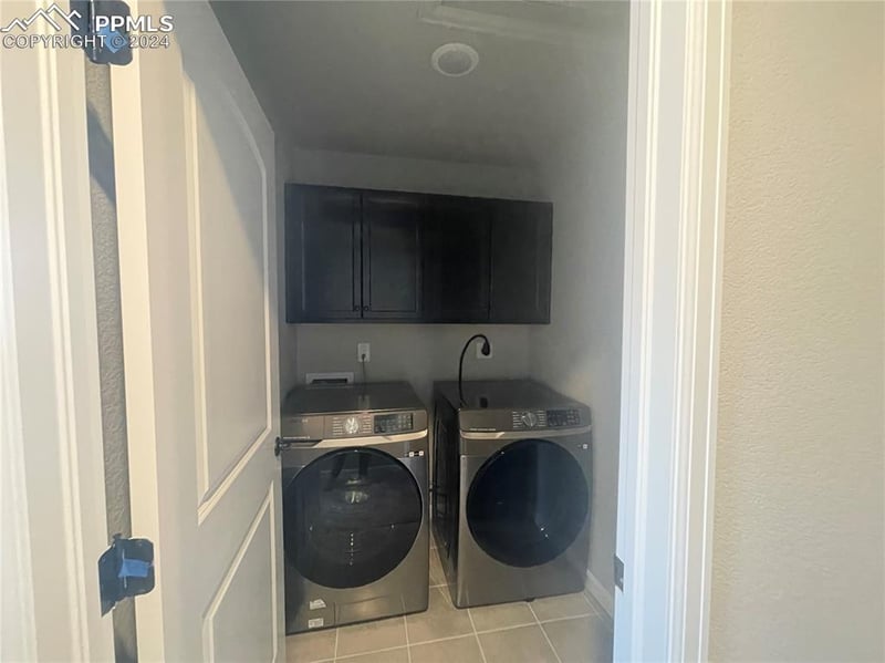 2008 Peridot Loop Hts, Colorado Springs, CO 80908