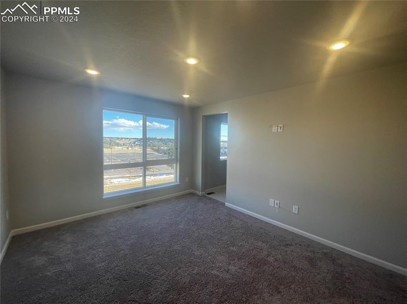 2008 Peridot Loop Hts, Colorado Springs, CO 80908