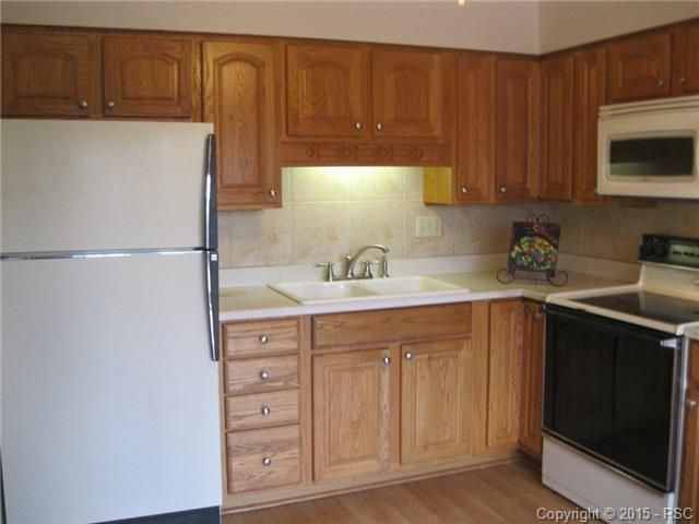 2009 Wooten Ln, Colorado Springs, CO 80915