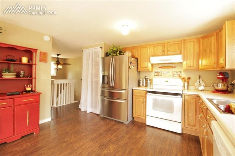 201 Aurelia St, Palmer Lake, CO 80133