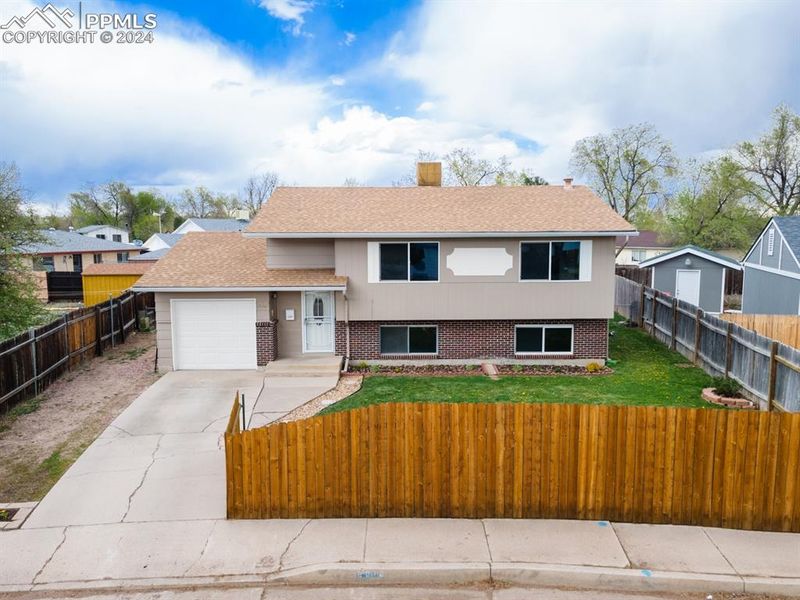 2012 S El Paso Ave, Colorado Springs, CO 80905