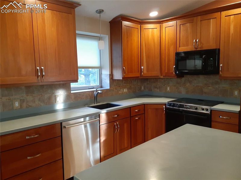 2012 Palm Dr, Colorado Springs, CO 80918