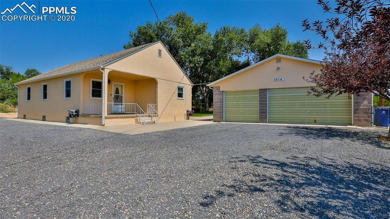 2014 Overton Rd, Pueblo, CO 81008