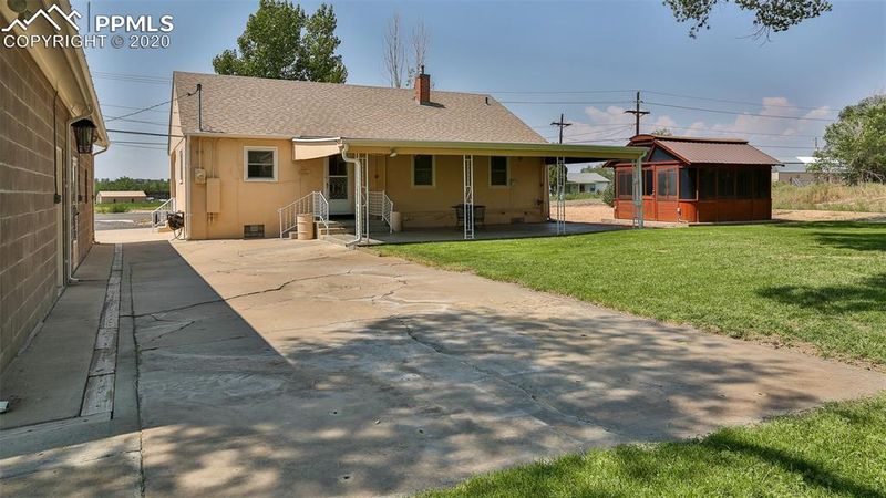 2014 Overton Rd, Pueblo, CO 81008