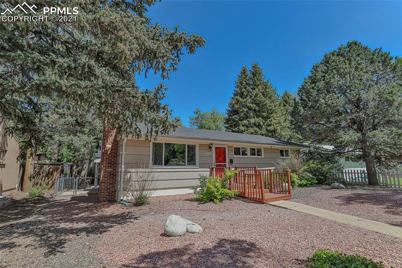 2015 Downing Dr, Colorado Springs, CO 80909