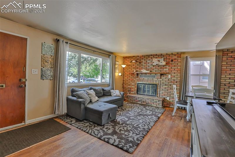 2015 Downing Dr, Colorado Springs, CO 80909