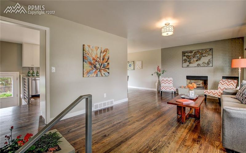 2016 Lark Dr, Colorado Springs, CO 80909