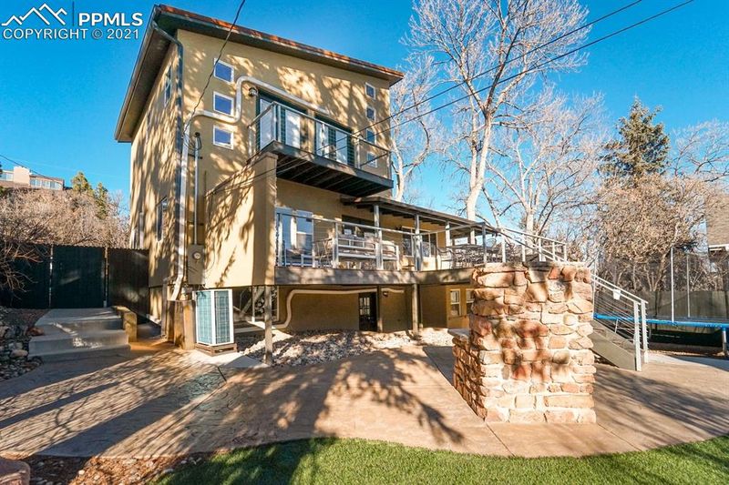 2016 Ridgeway Ave, Colorado Springs, CO 80906