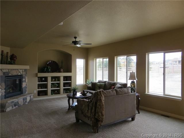 2016 Turnbull Dr, Colorado Springs, CO 80921