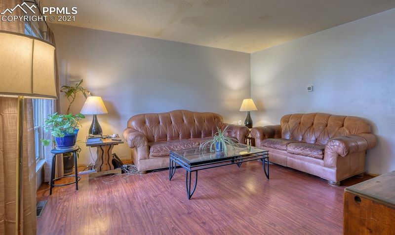 2017 N Academy Blvd, Colorado Springs, CO 80909