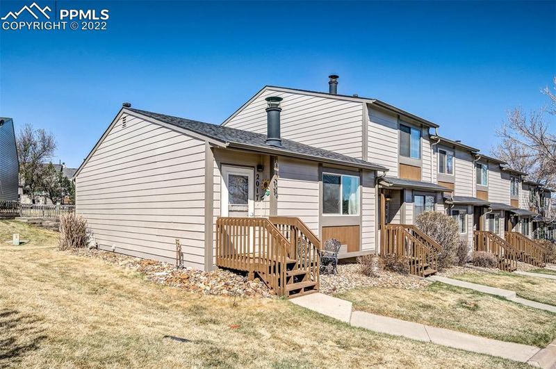 2017 Erin Loop, Colorado Springs, CO 80918