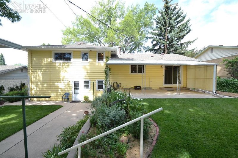 2017 Mcarthur Ave, Colorado Springs, CO 80909