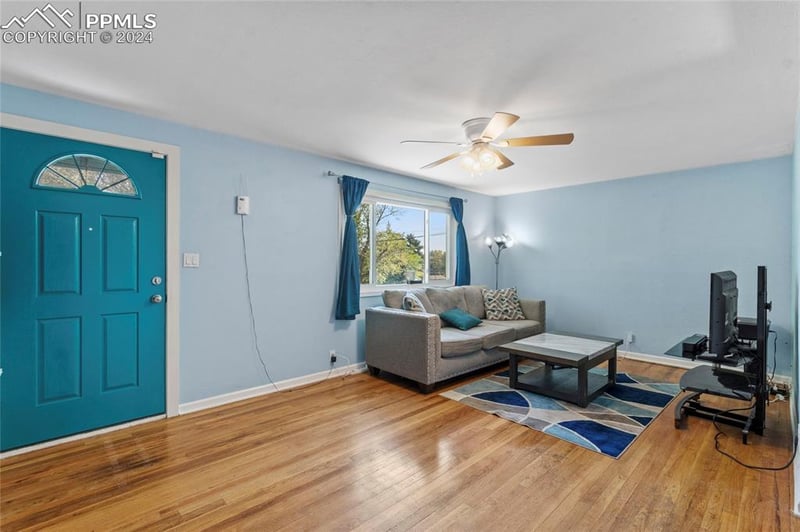 2017 Salt Dr, Colorado Springs, CO 80910