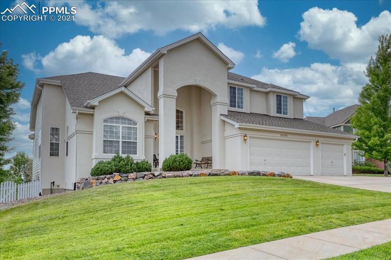 20196 E Lake Cir, Centennial, CO 80016