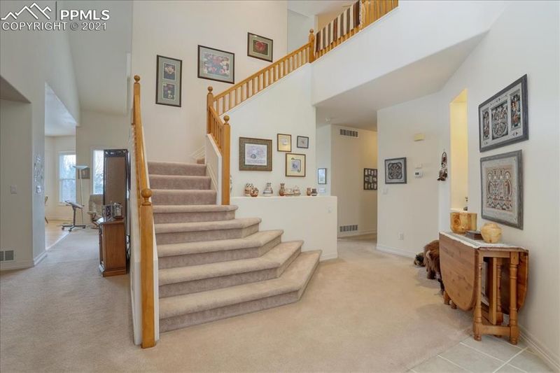 20196 E Lake Cir, Centennial, CO 80016