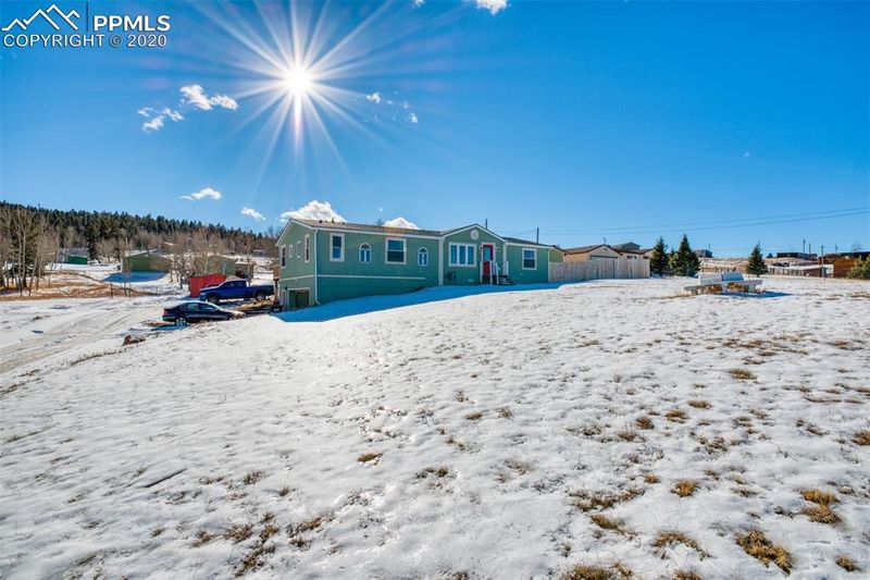 202 Elfin Glen Dr, Divide, CO 80814