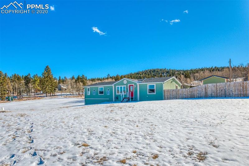 202 Elfin Glen Dr, Divide, CO 80814