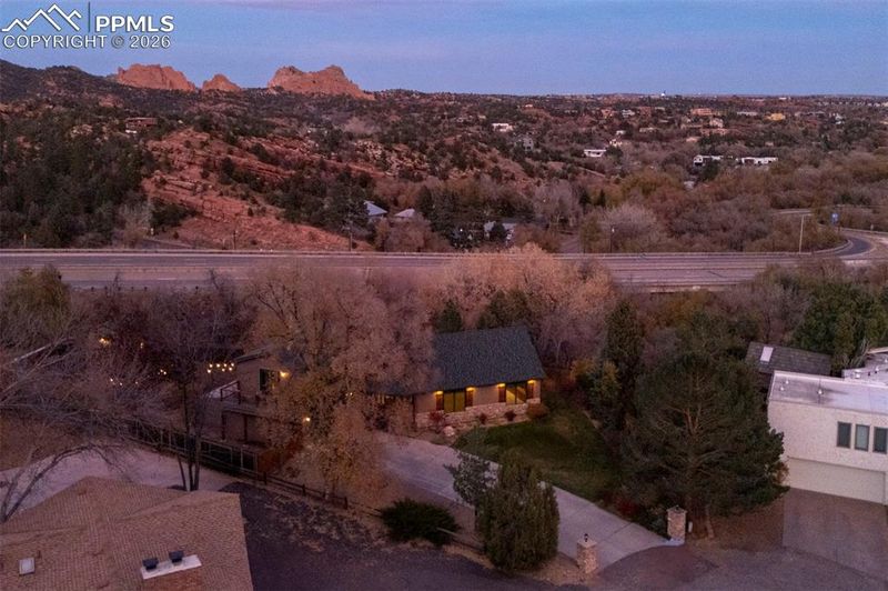 202 Rockledge Ct, Manitou Springs, CO 80829