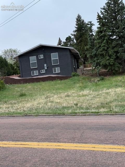 202 Stratmoor Dr, Colorado Springs, CO 80906