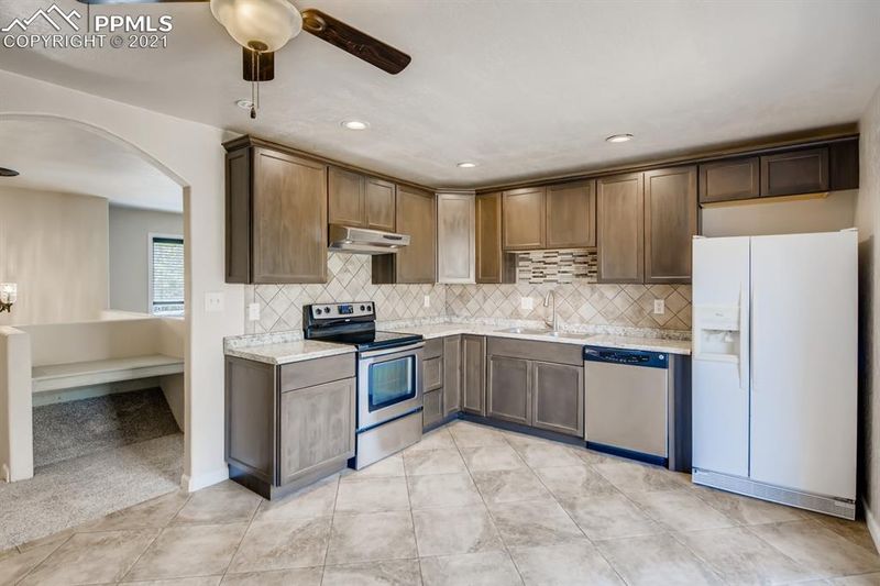 2020 Bula Dr, Colorado Springs, CO 80915