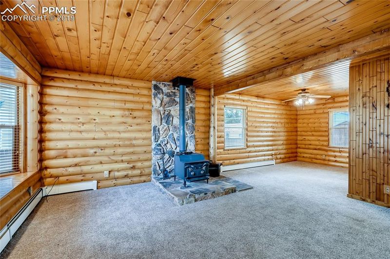 2020 Cooper Ave, Colorado Springs, CO 80907